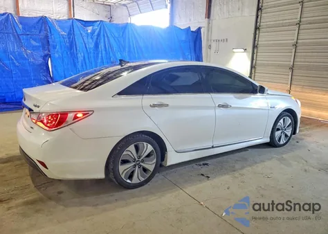 2015 Hyundai Sonata Hybrid z USA, uszkodzony, nr VIN KMHEC4A42FA124551